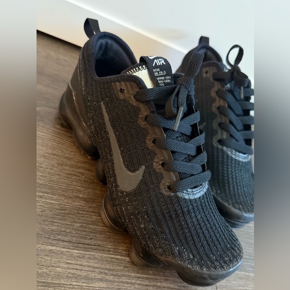 Nike Triple Black VaporMax Sneakers - Picture 5 of 6